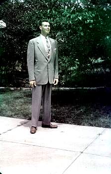 dick19481949160.jpg